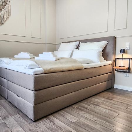 Geli Homes L1 - 2X Zimmer, 2X Kingsize Bett, 1 Bis 4 Personen, Parkplatz, Tv, Wifi, Top Kueche, Kaffee, Tee Lünen Εξωτερικό φωτογραφία
