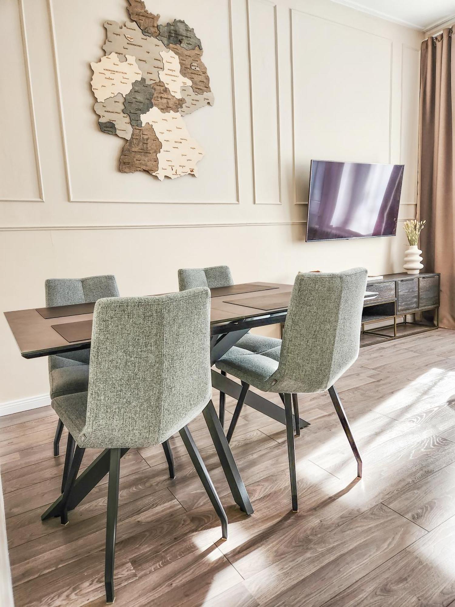 Geli Homes L1 - 2X Zimmer, 2X Kingsize Bett, 1 Bis 4 Personen, Parkplatz, Tv, Wifi, Top Kueche, Kaffee, Tee Lünen Εξωτερικό φωτογραφία