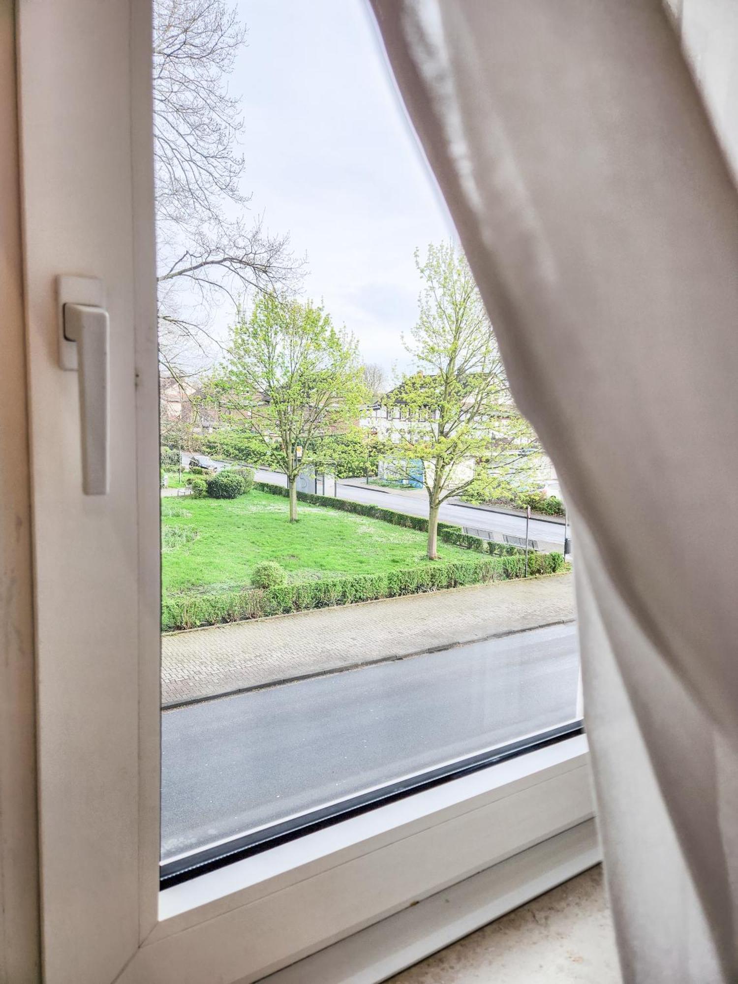 Geli Homes L1 - 2X Zimmer, 2X Kingsize Bett, 1 Bis 4 Personen, Parkplatz, Tv, Wifi, Top Kueche, Kaffee, Tee Lünen Εξωτερικό φωτογραφία